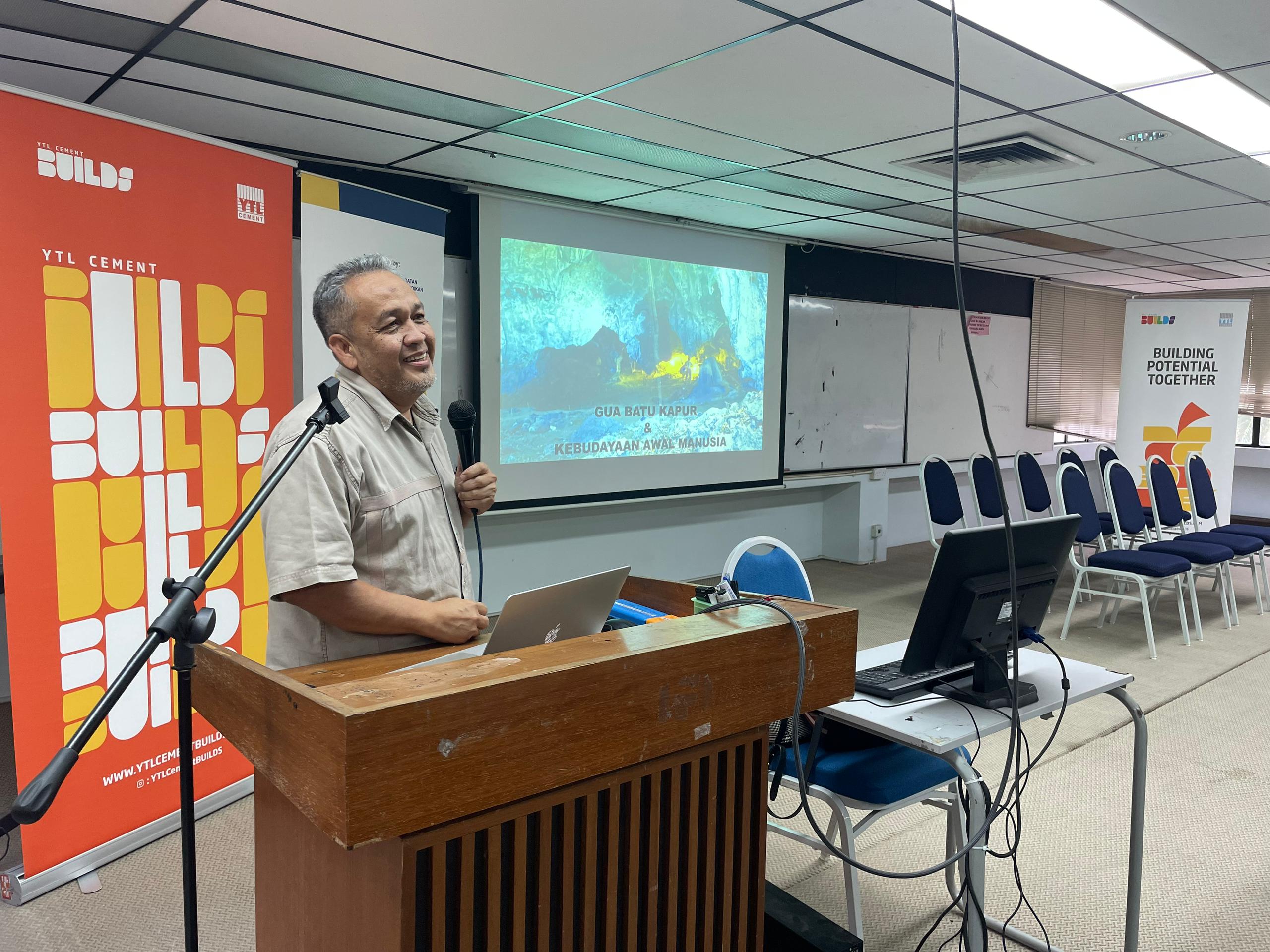 UIRC Roadshow at Universiti Kebangsaan Malaysia: A Stepping Stone for Young Researchers