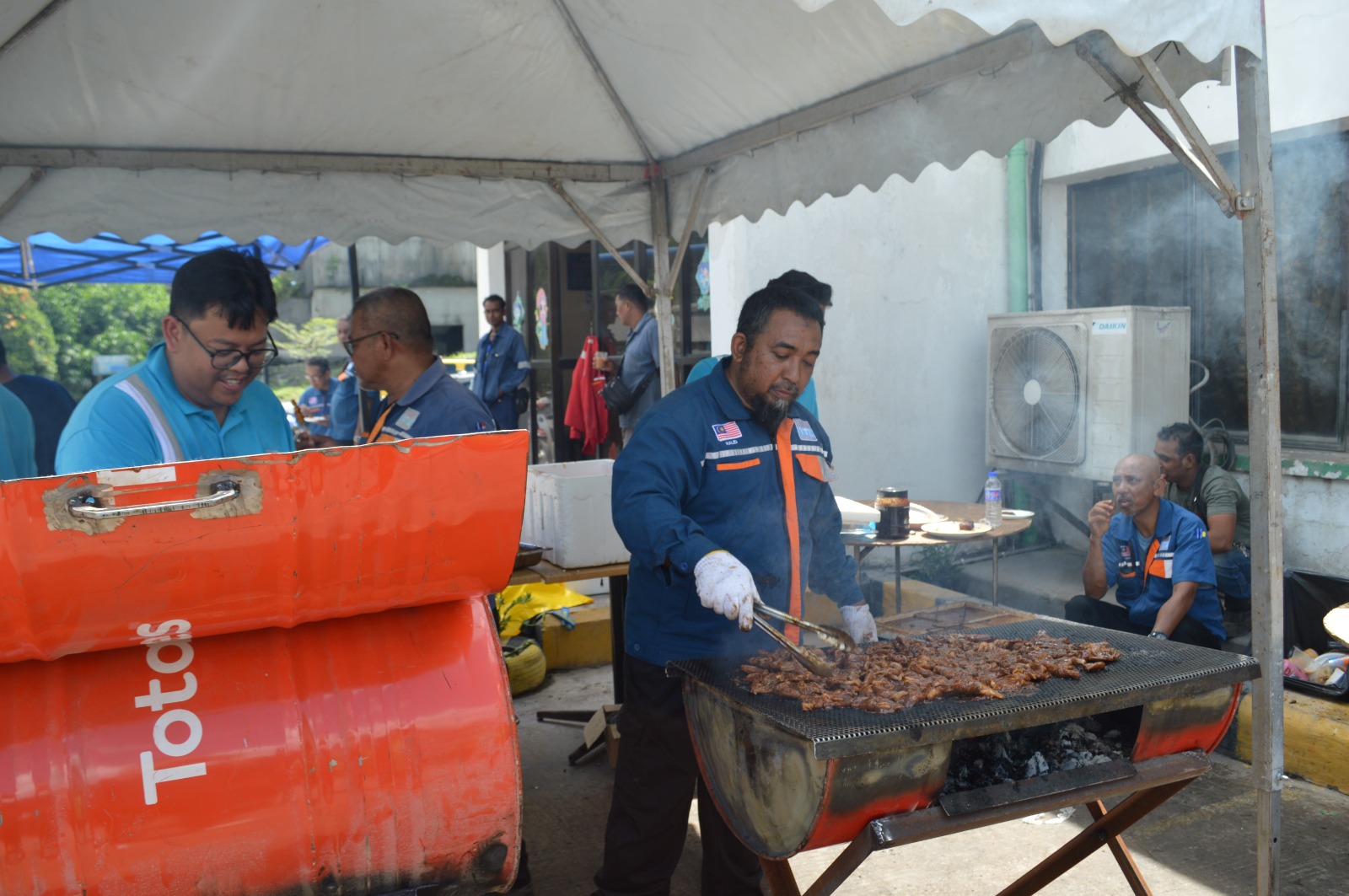 Ending the Month of Aidilfitri with Joy: Celebrations at Langkawi and Perak Hanjoong Simen (PHS)